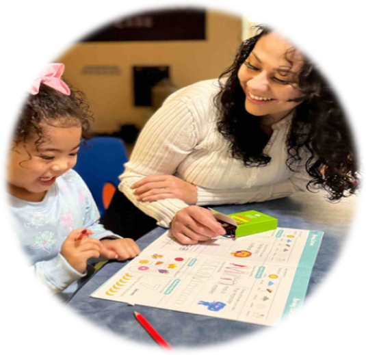 Captura de SafeChild mostrando familia y cuidadores